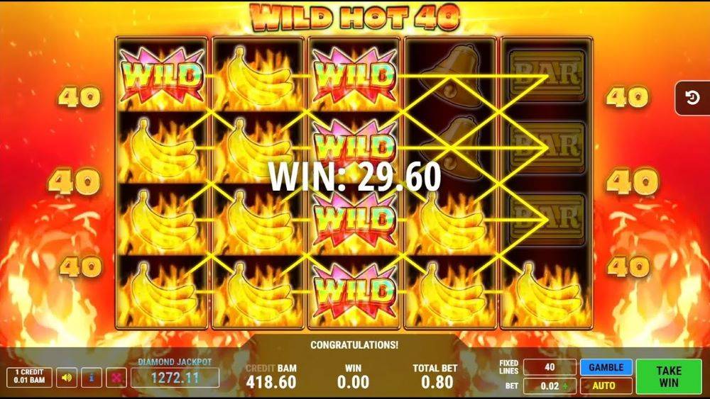Función Gamble y premios de Wild Hot 40 en el casino de DoradoBet Perú